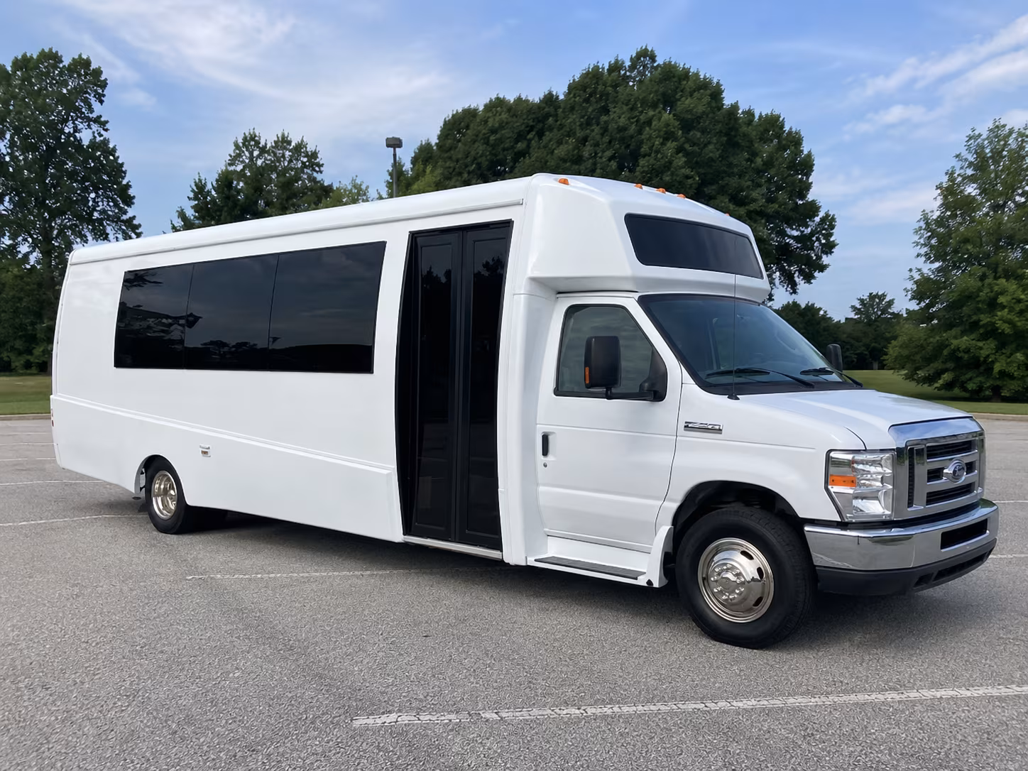 birmingham 18 passenger party bus