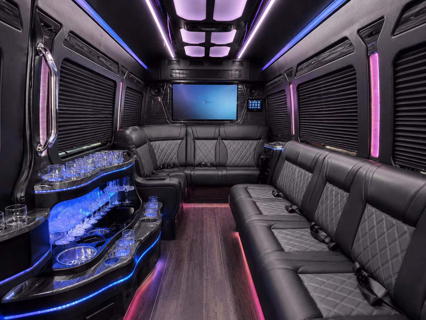 bus rentals for corporate retreats and off site team events near birmingham