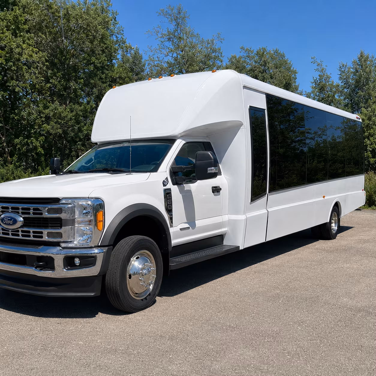 corporate airport transfer buses to birmingham shuttlesworth international