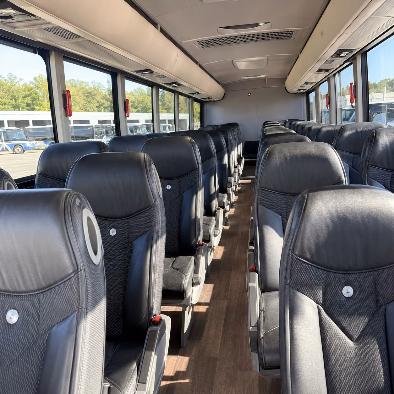 corporate and convention long distance bus rentals from birmingham