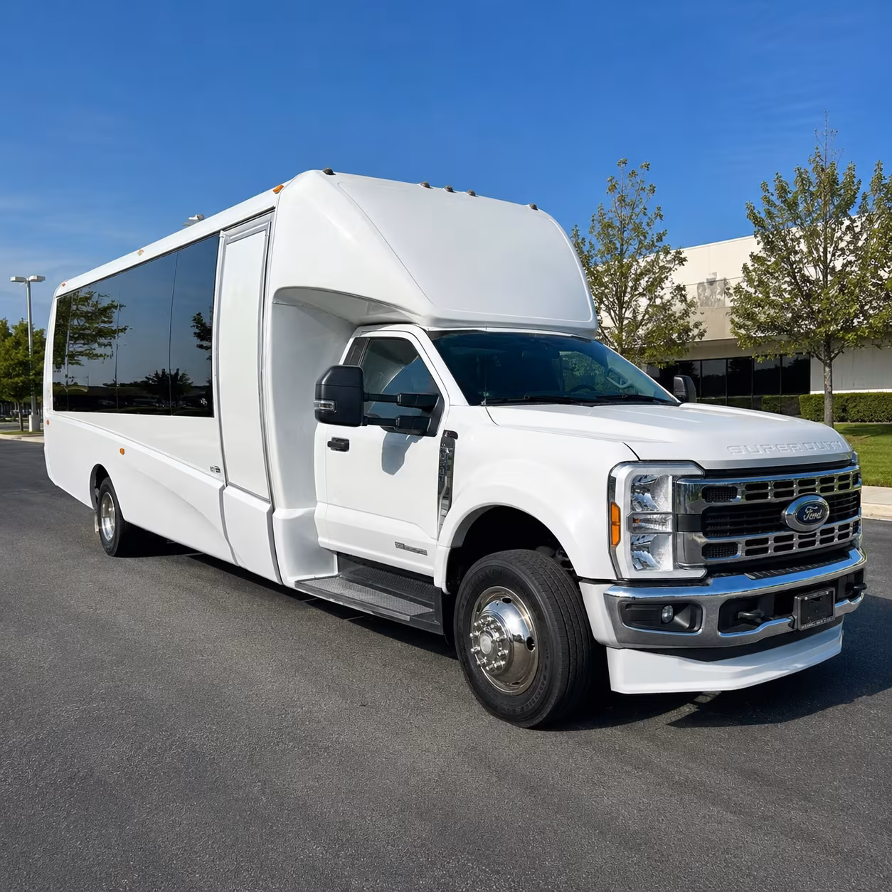 minibus shuttle bus rentals for wedding groups flying into bhm