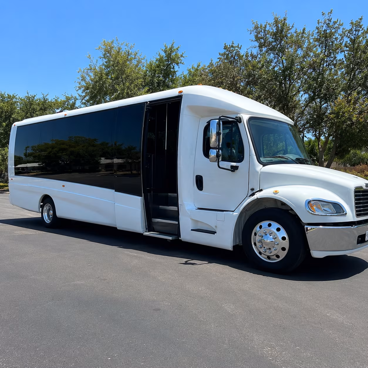 wedding shuttle buses and ceremony transportation in birmingham